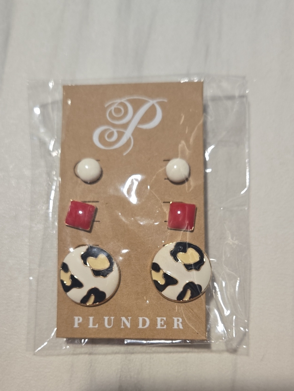 Plunder Ivory, Black & Red Mixed Stud Earring Set